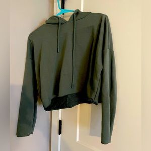 Arie army green cropped sweatshirt size small